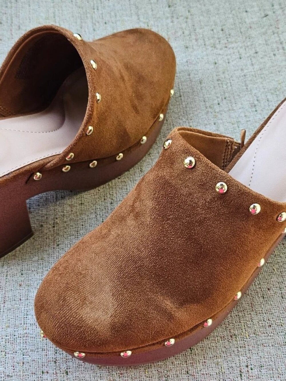 Time and Tru Women Mule Sandal Brown Fabric Suede Upper Silp On Shoes Size - Picture 4 of 11